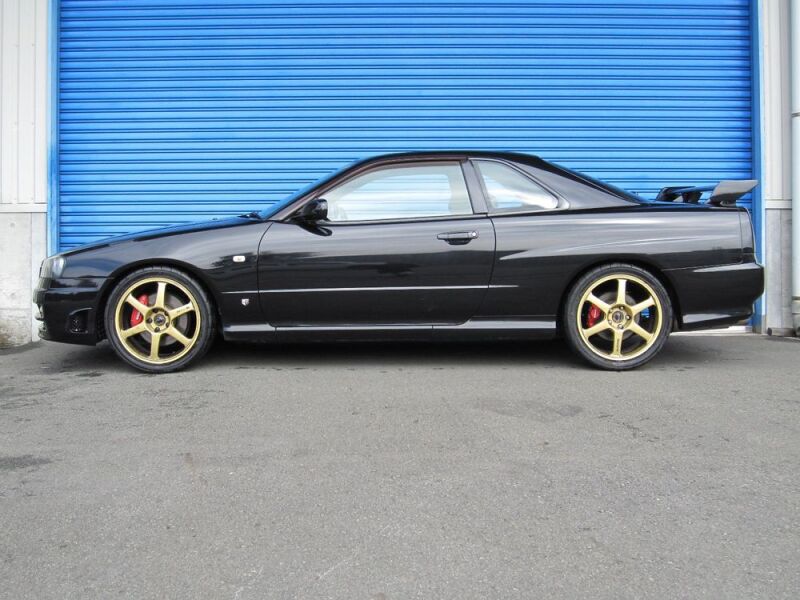 HKS 80330-AN005 Hipermax S Lowering Coilovers for 1998-2001 Nissan Skyline ER34