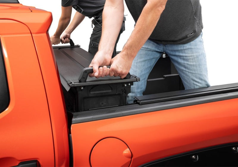 Retrax 19-24 GMC Sierra 1500 5.8ft Bed (CARBON PRO Bed ONLY) RetraxPRO EZ-Off FRC-4000