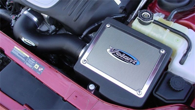 Volant 04-10 Chrysler 300 C 5.7 V8 Pro5 Closed Box Air Intake System - Mounted