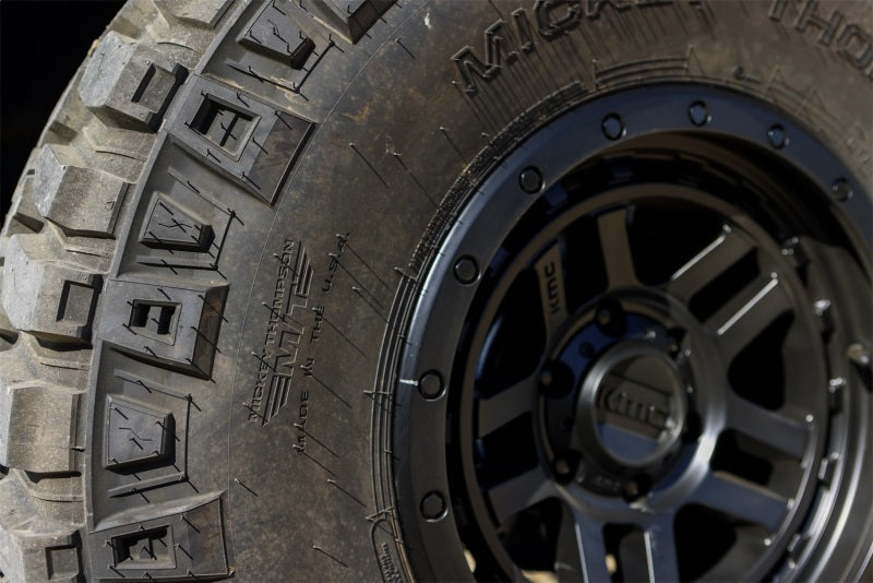 Mickey Thompson Baja Legend MTZ Tire - 35X12.50R17LT 119Q 90000057350 - Mounted