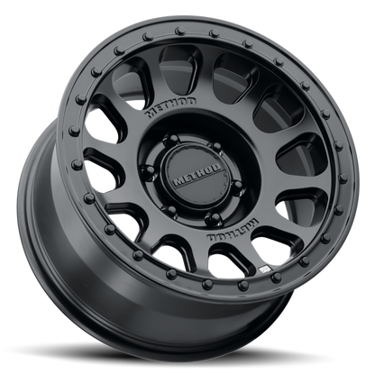 Method MR709 HD Bead Grip 17x8.5 Black Wheel with ET25 6x5.5 Bolt Pattern